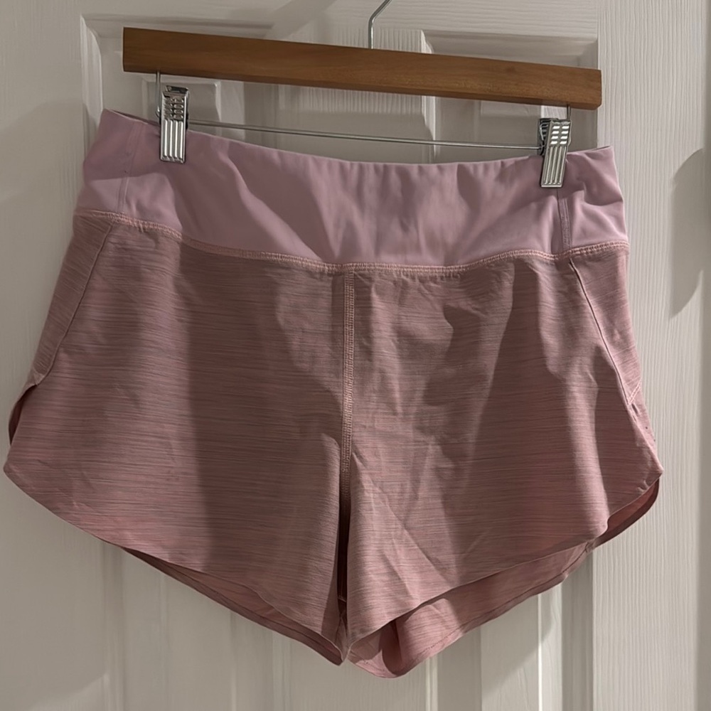 Athleta "Run with It" Textured 3.5" Pink Shorts